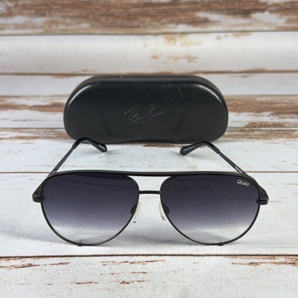 Quay Australia High Key 126 Black Fade Gradient Aviator Sunglasses Used